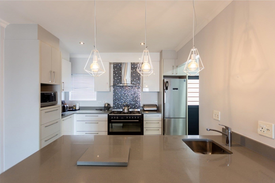 5 Bedroom Property for Sale in Calypso Beach Western Cape